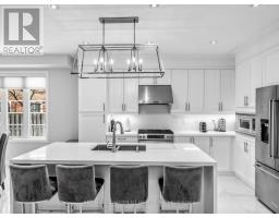 131 Robert Speck Parkway, Mississauga, ON L4Z0A6 Photo 9