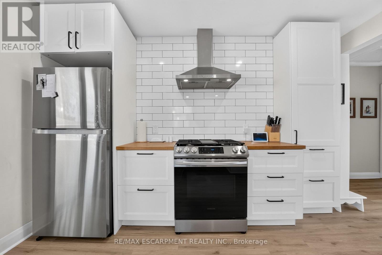 158 HOMEWOOD AVENUE - 16