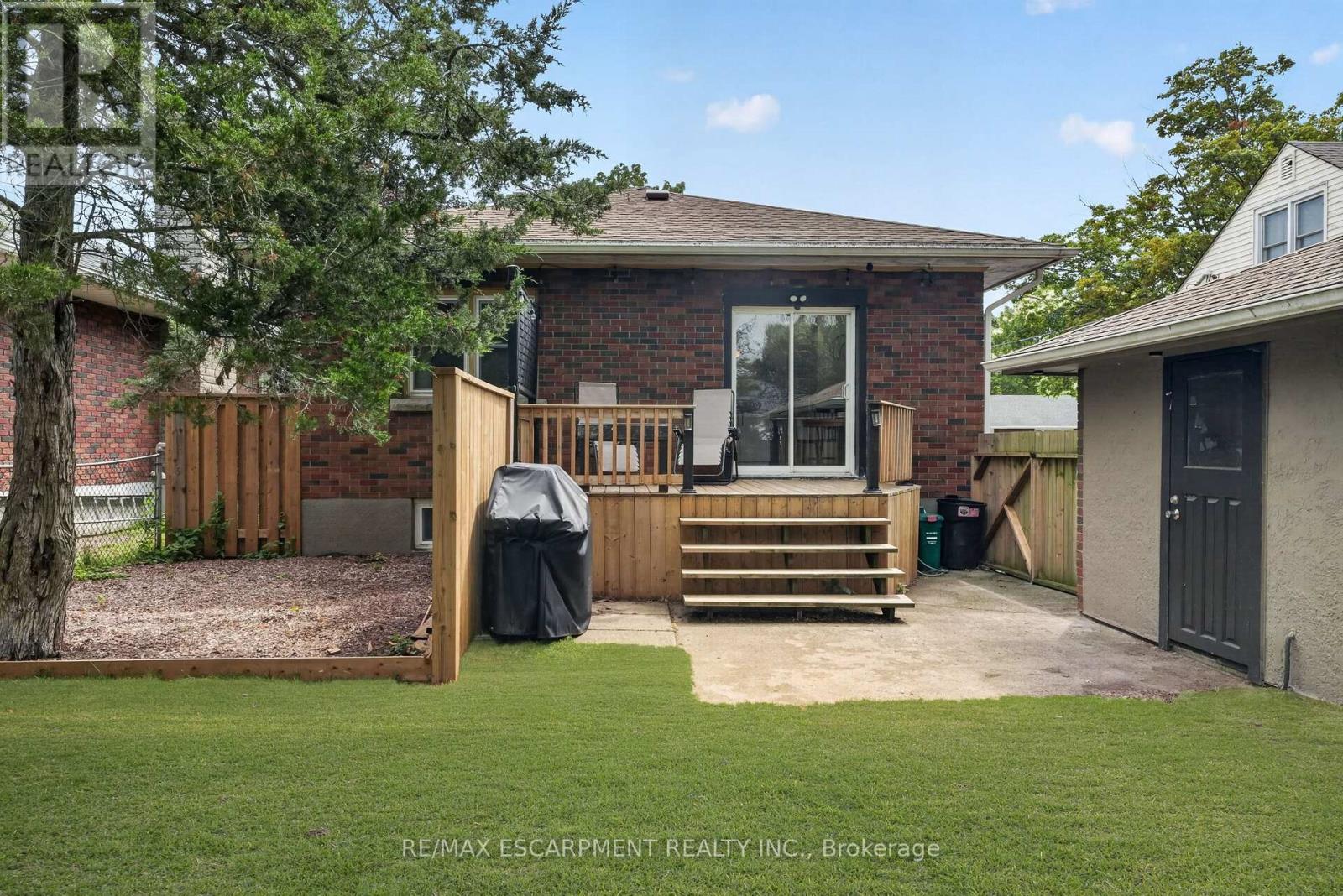 158 HOMEWOOD AVENUE - 43