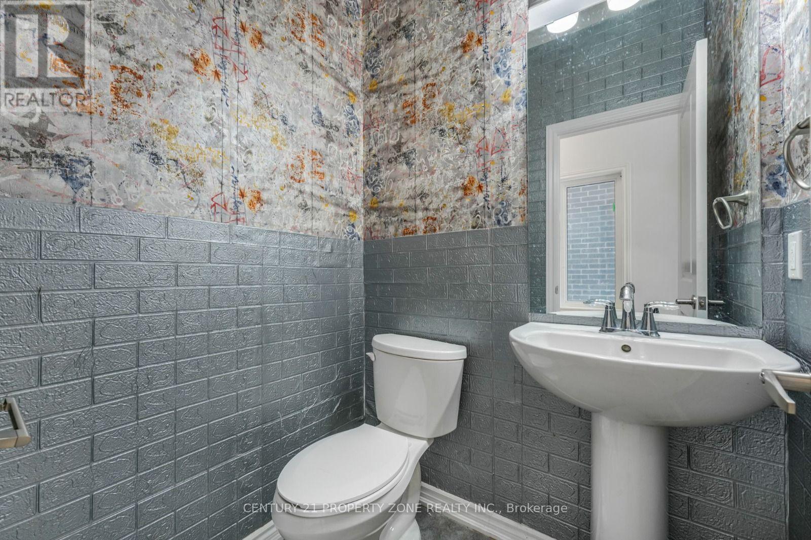 35 CAROLINE STREET - 18