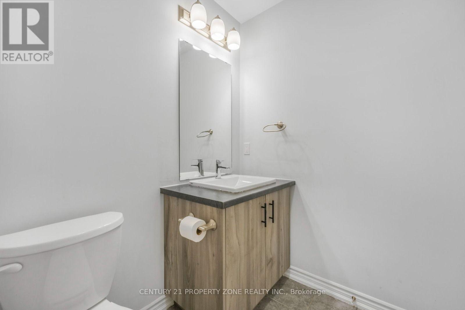 35 CAROLINE STREET - 42