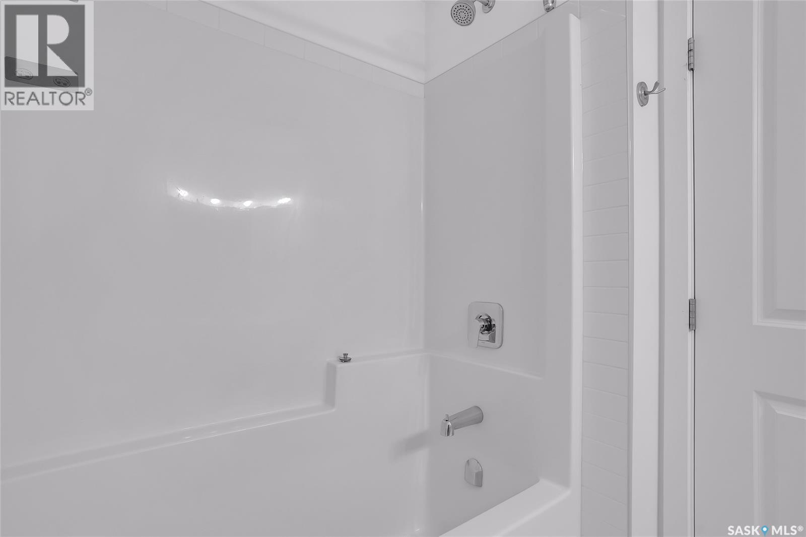 #404 Underhill ROAD - Image 28