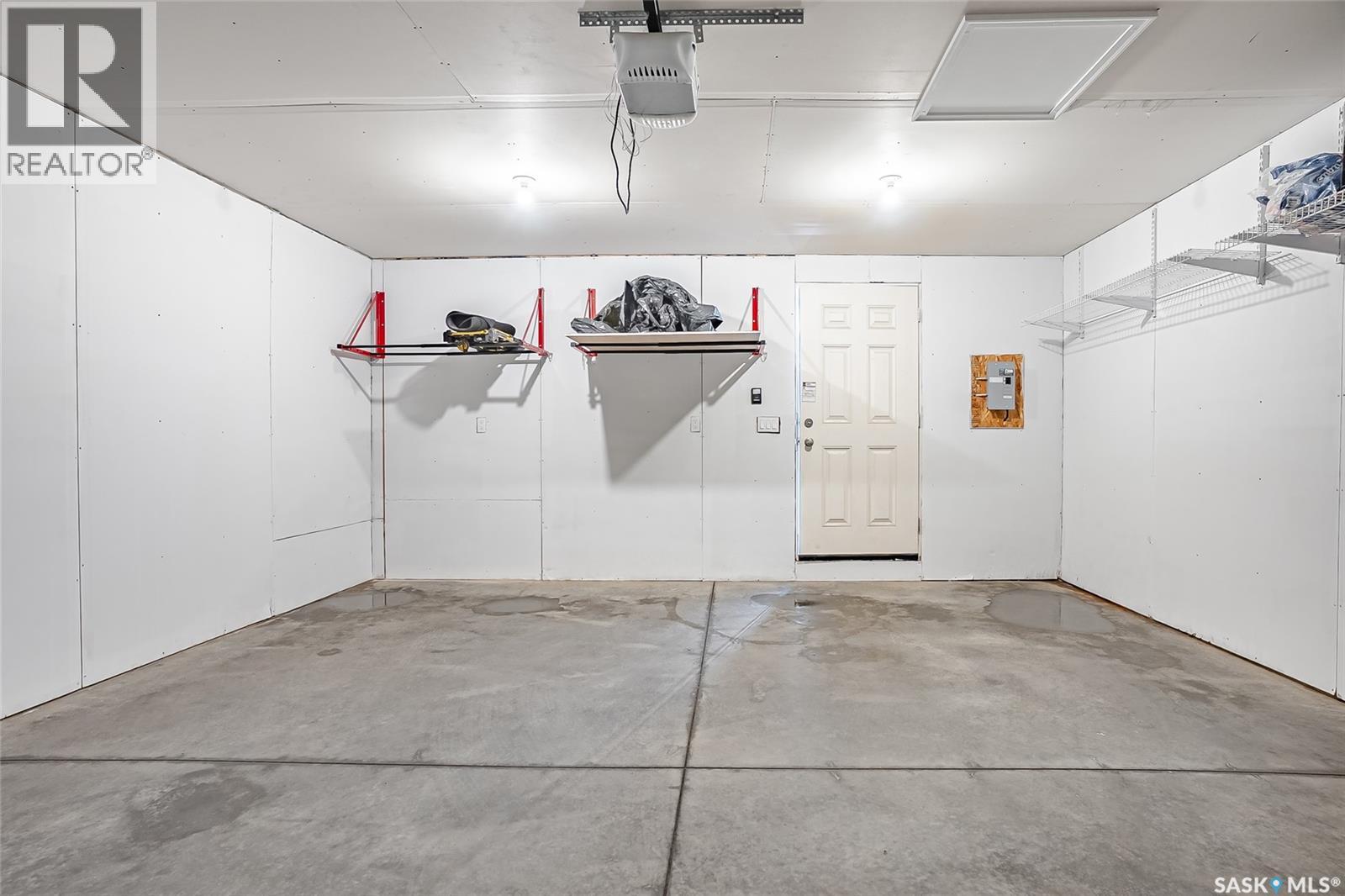 #404 Underhill ROAD - Image 34