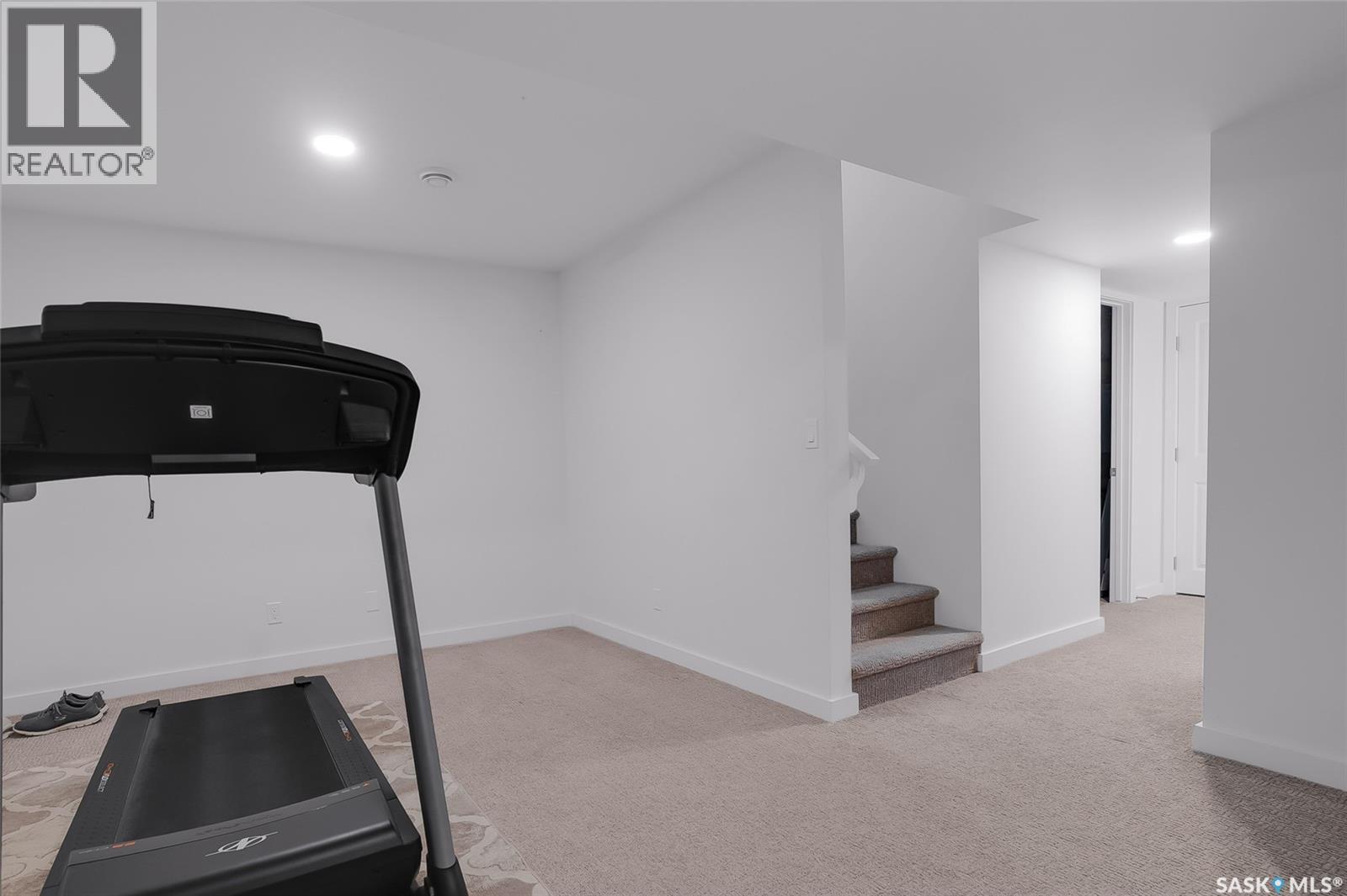 #404 Underhill ROAD - Image 44