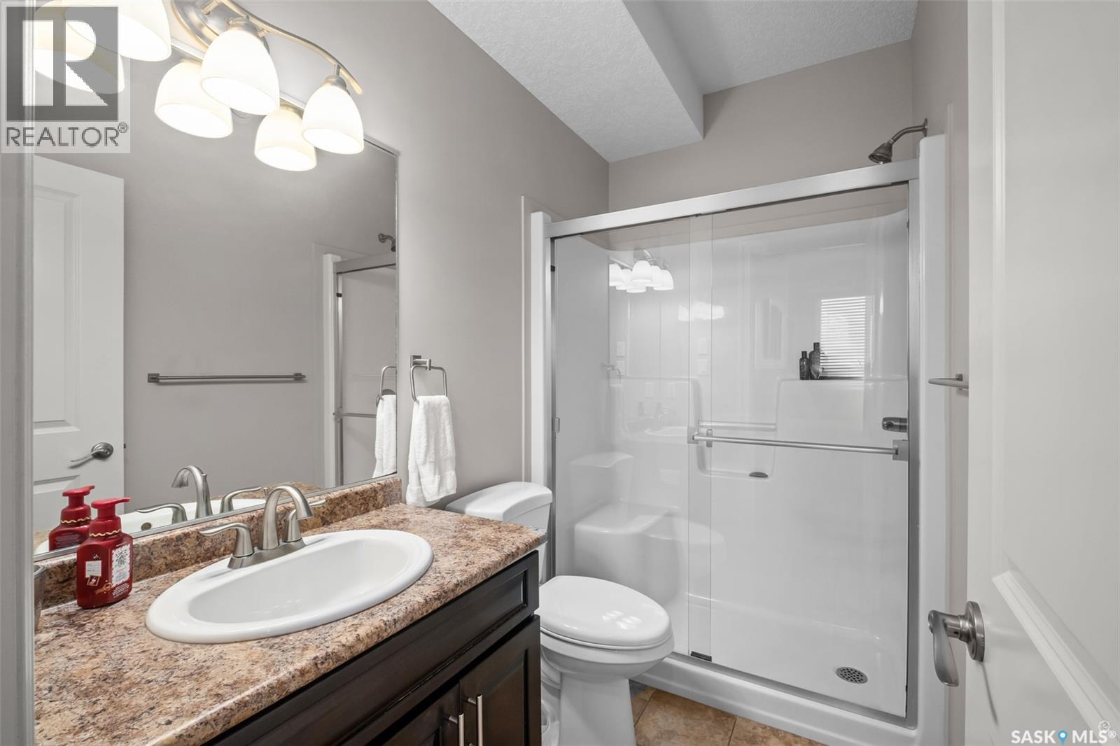 #15 2805 Lakeview DRIVE - 16
