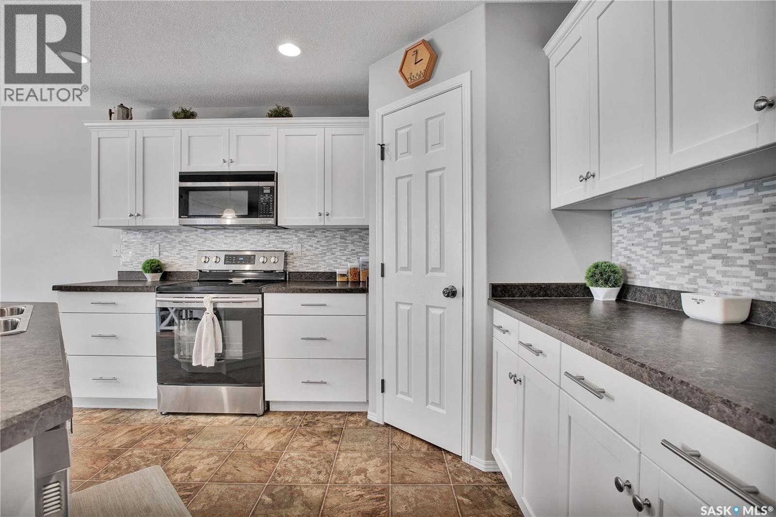 118 MEADOWLARK PARK, Warman — photo 3