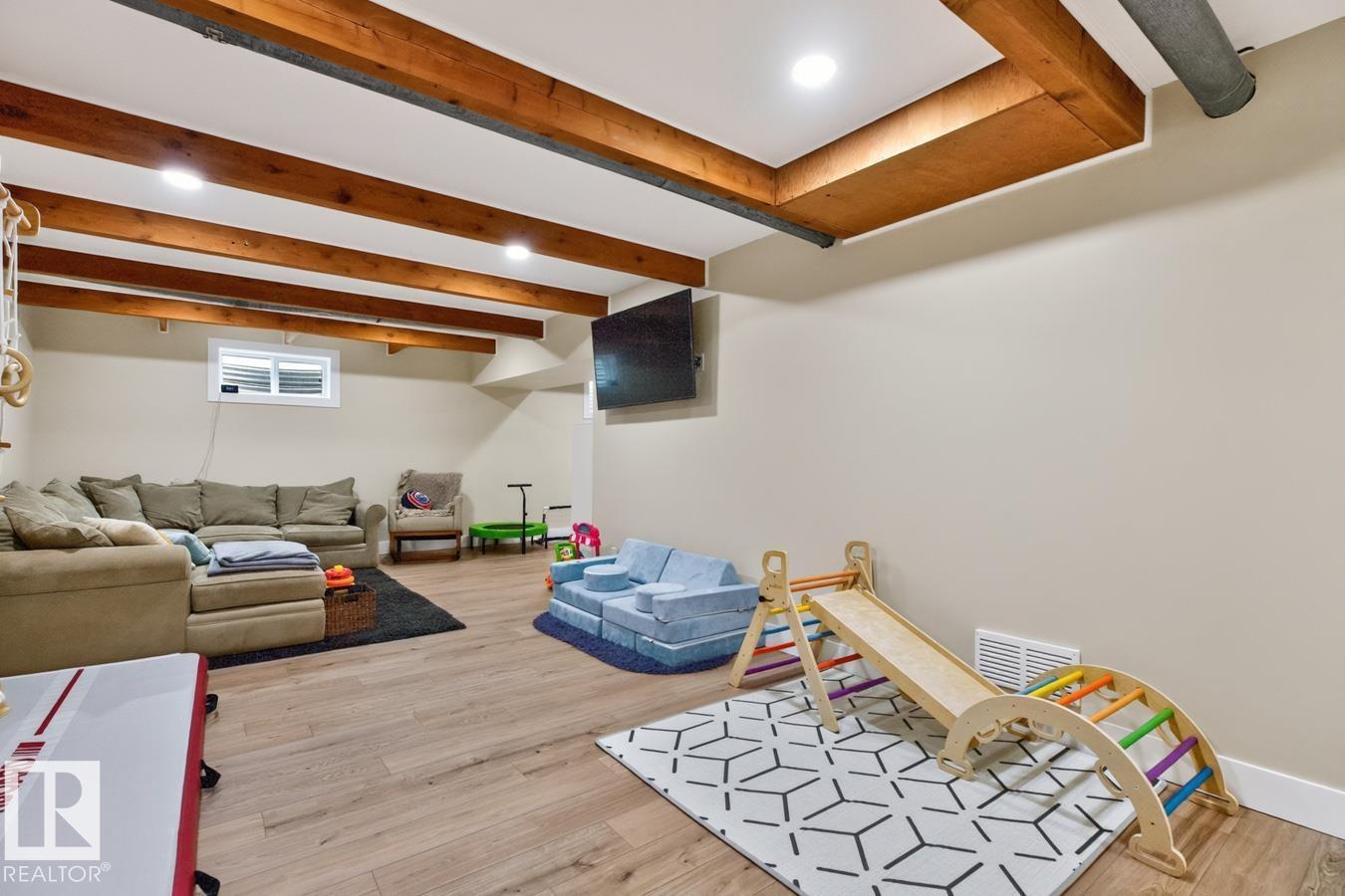 6807 101A AV NW - Image 29