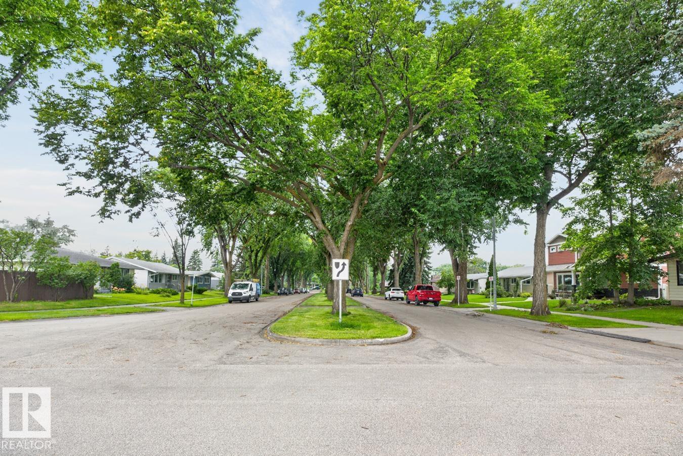 6807 101A AV NW - 46