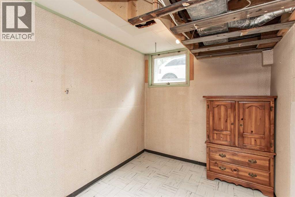 5709 49 Avenue - Image 19