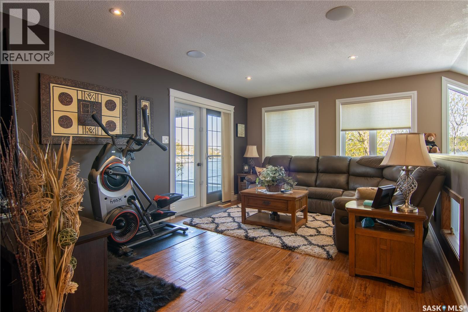 Surfside Drive East - 52