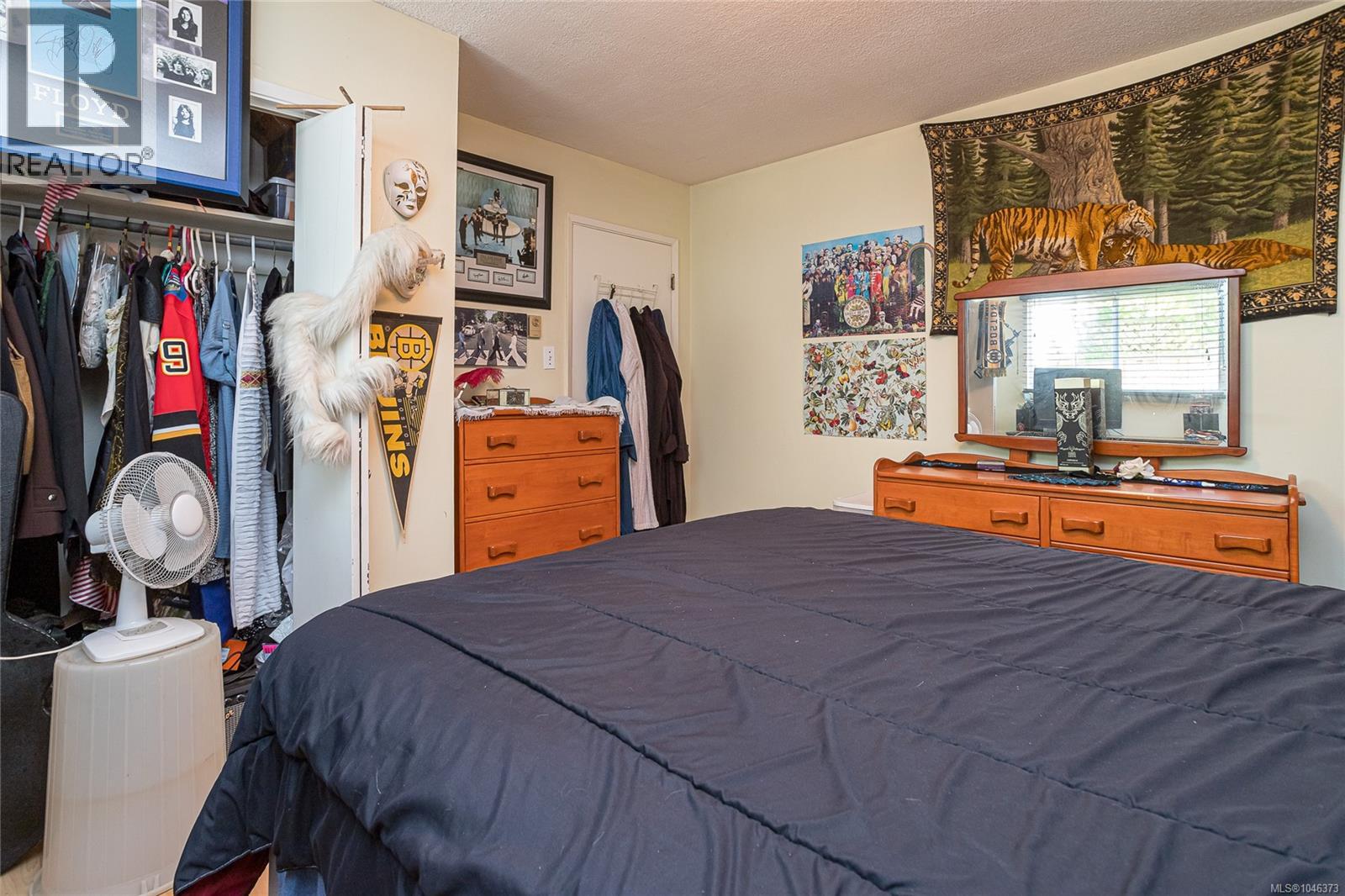 1760 A/B Haultain St - 29