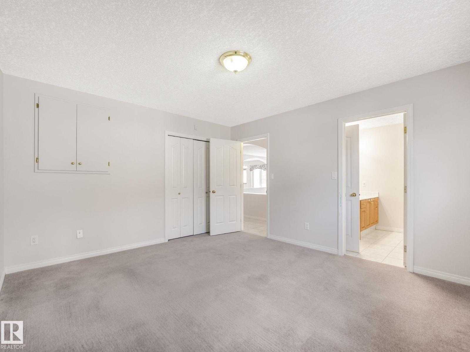 1054 ORMSBY CR NW - Image 31