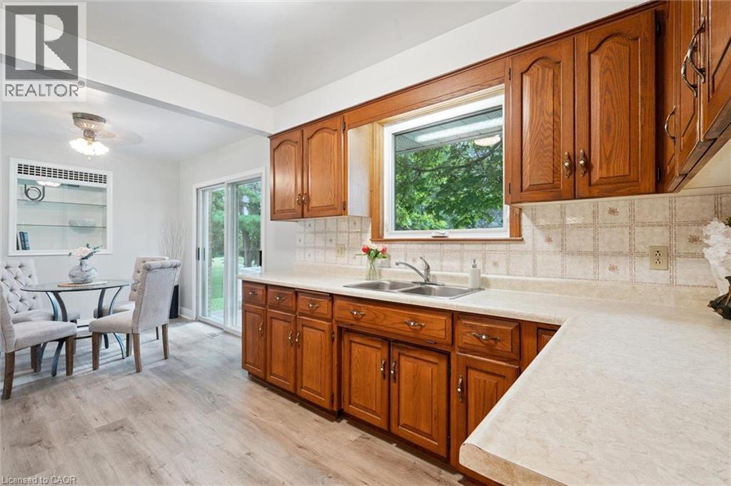 756 ERAMOSA Road - 10