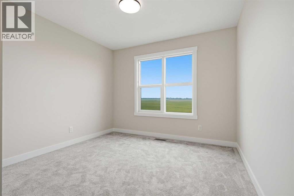 446 Kinniburgh Loop - 27