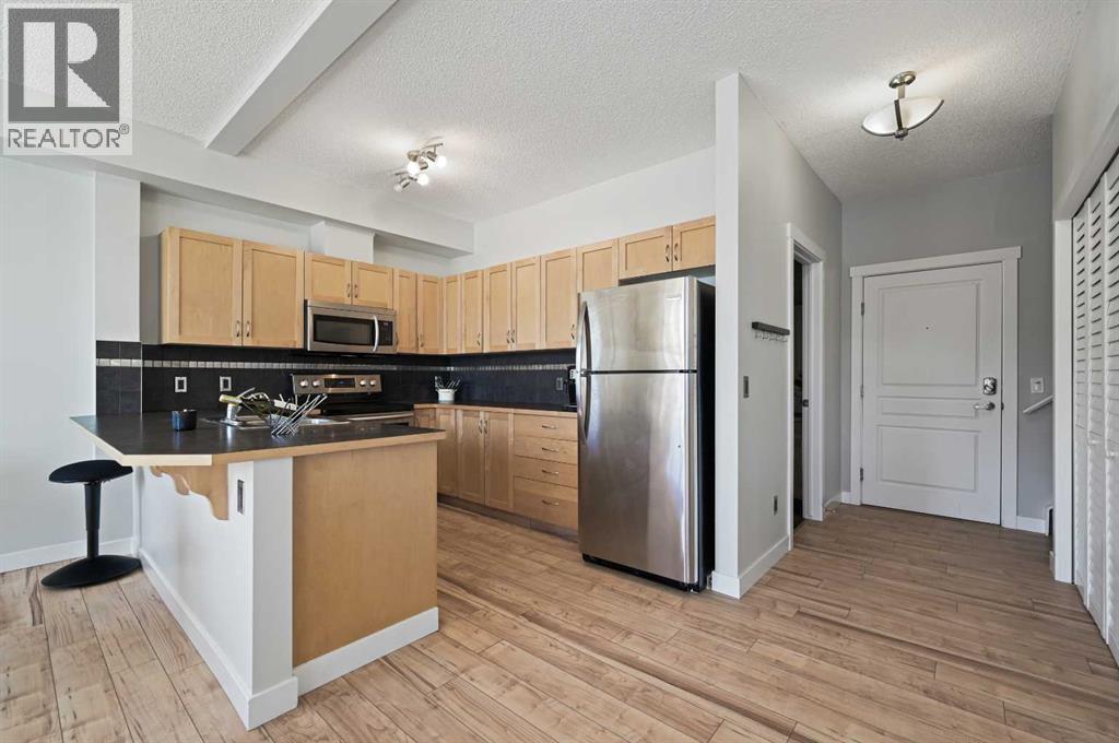 211 Aspen Stone Boulevard Southwest - Photo 6