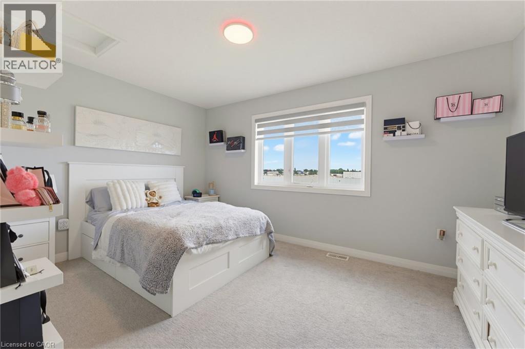 74 LAGUNA VILLAGE Crescent - 19