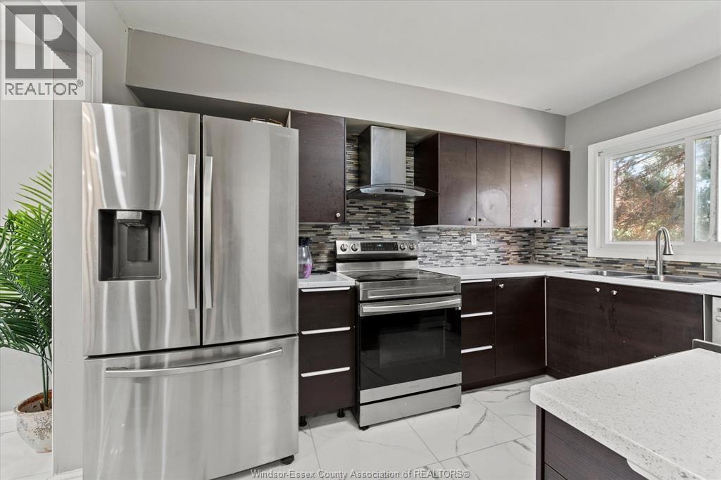 #119 1858 EASTGATE ESTATES - 6