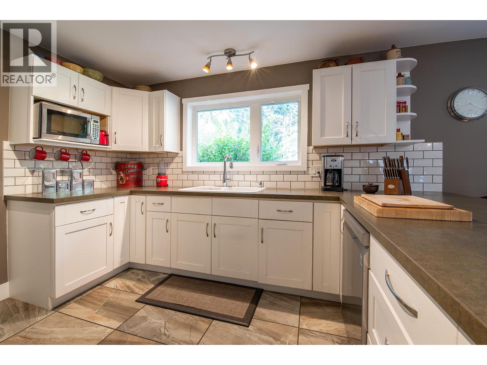 12692 Ponderosa Drive - Image 29