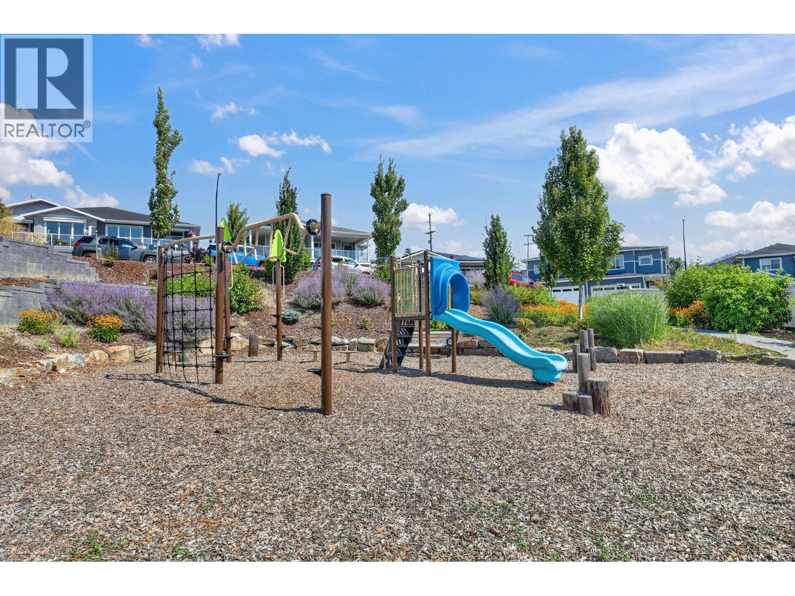 2359 Hawks Boulevard - 62