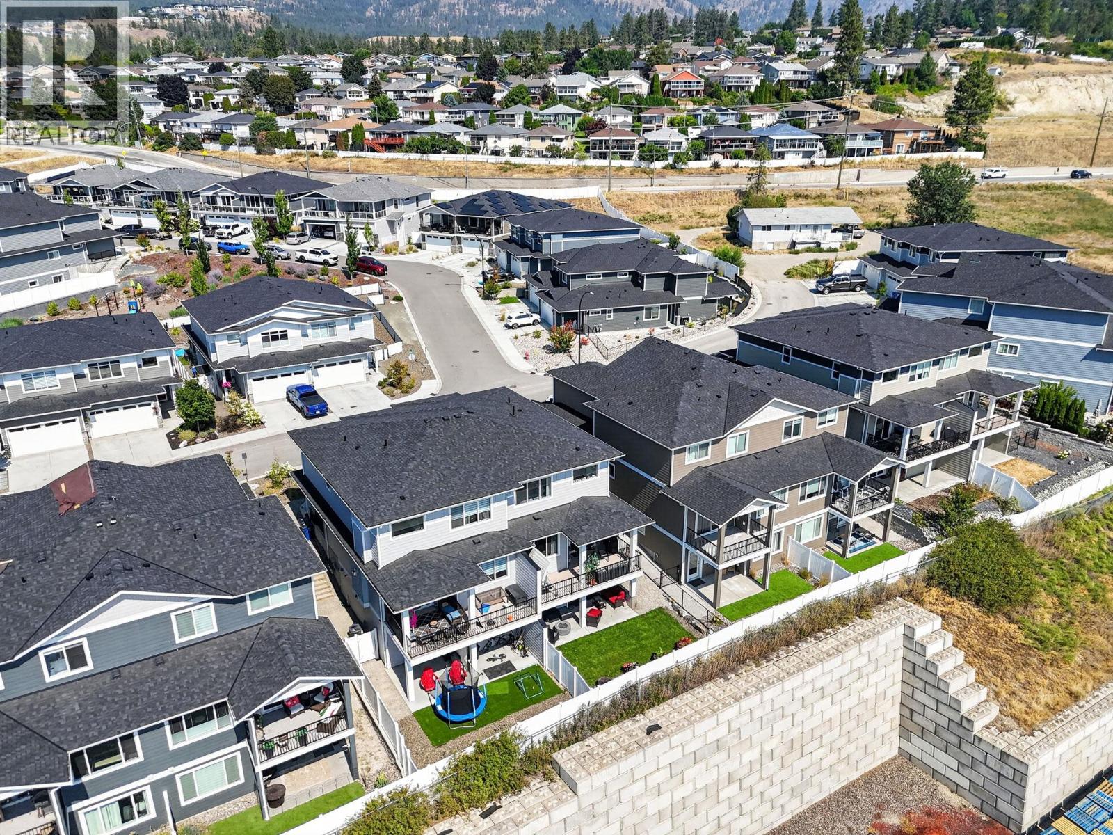 2359 Hawks Boulevard - 69