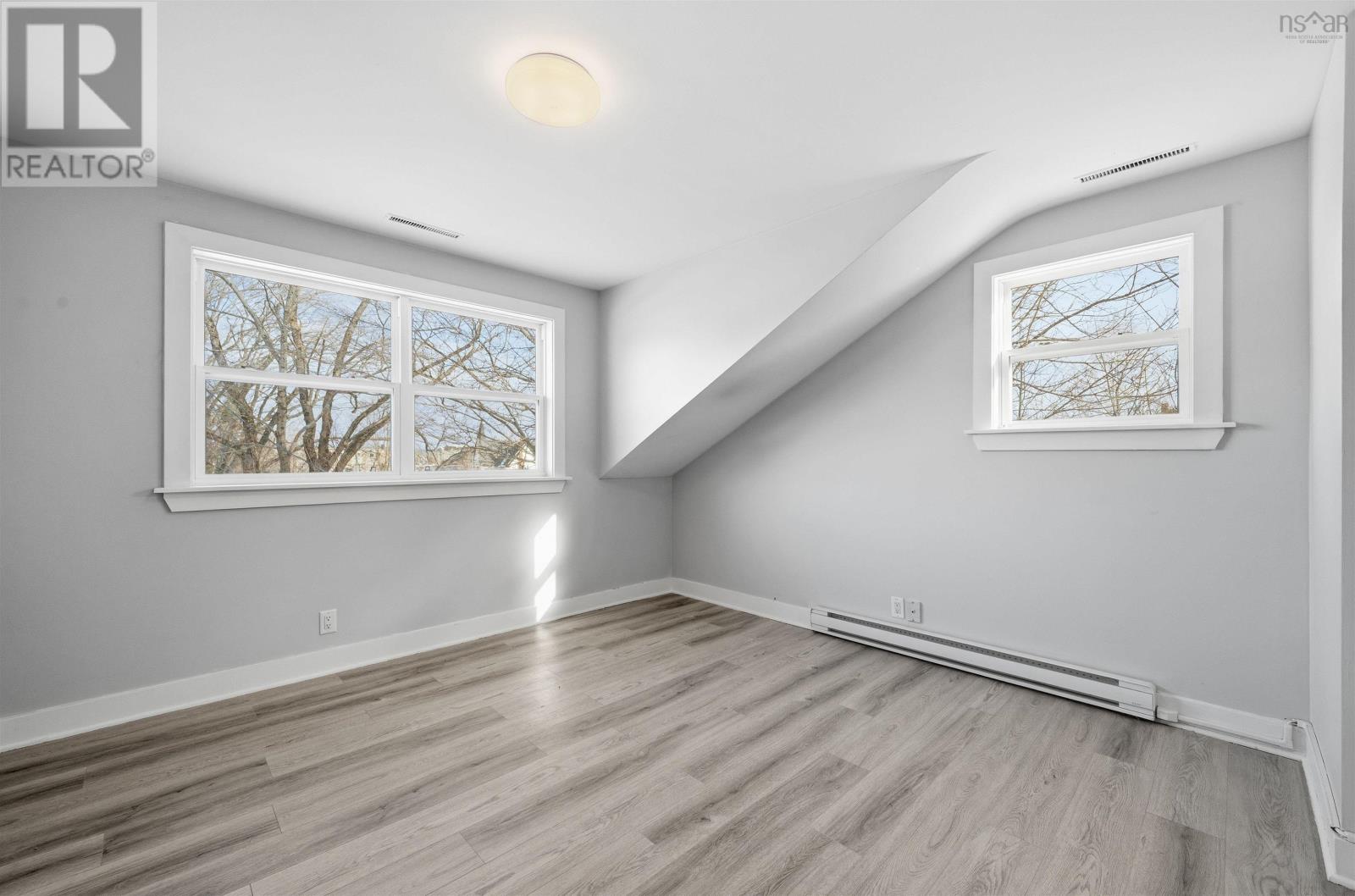 56 Whitman Court - 25