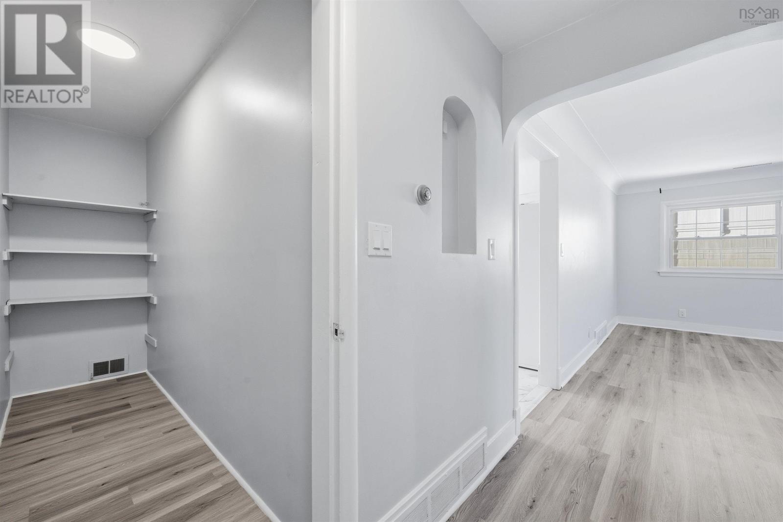 56 Whitman Court - 30