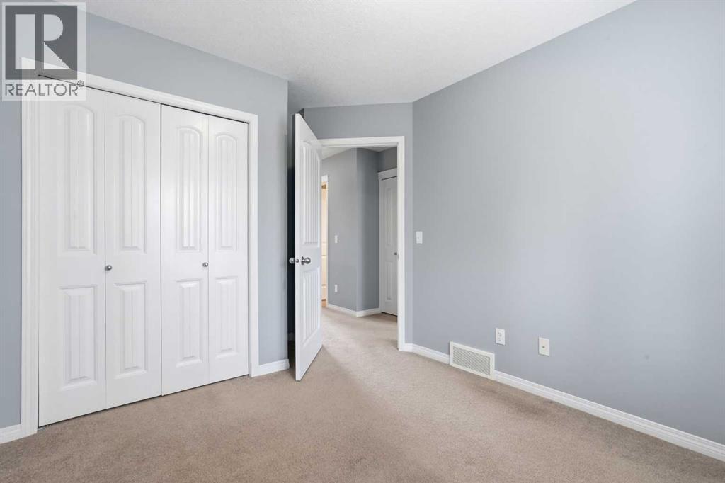 149 Prestwick Villas SE - 15