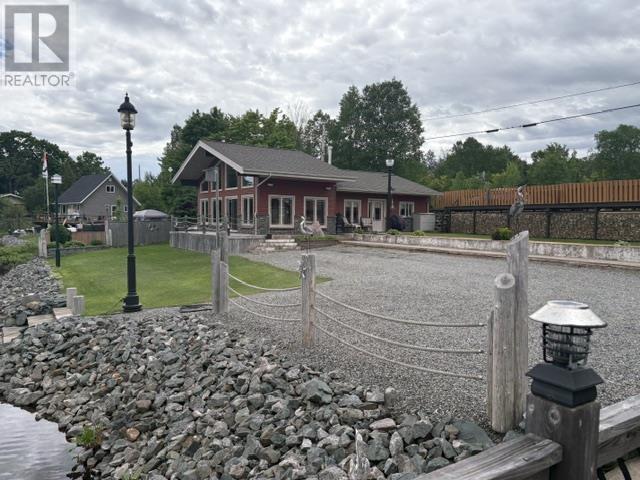 663 Highway 556 - 29