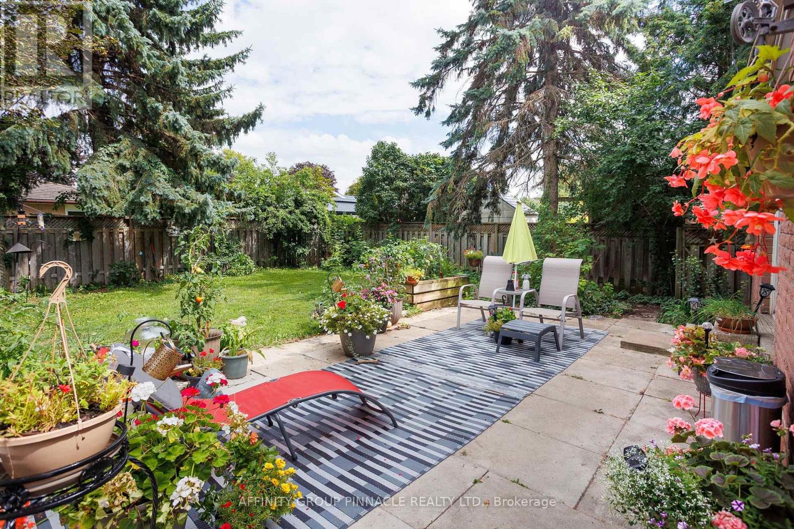 53 BIRCH COURT - 30