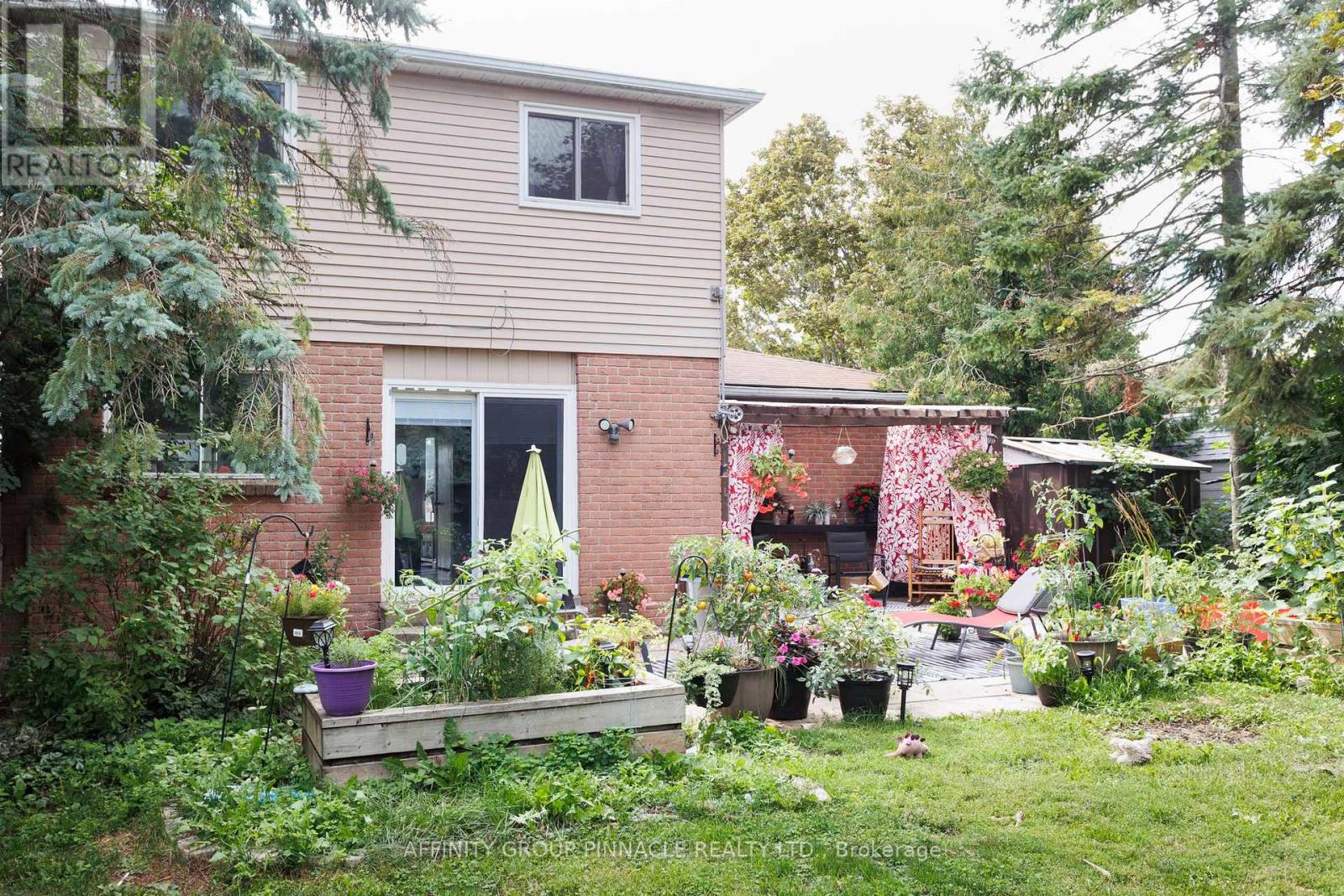 53 BIRCH COURT - 33