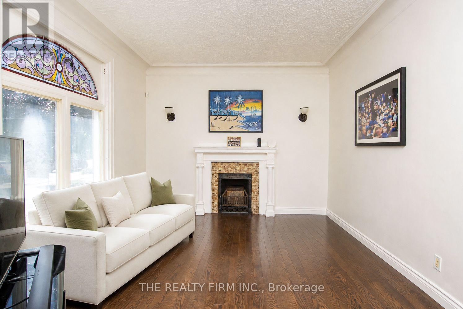 772-774 QUEENS AVENUE - 2