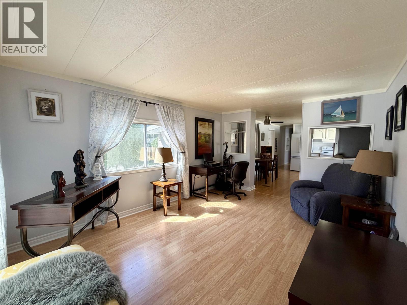 #1 3889 MULLER AVENUE - Image 8