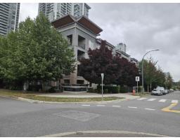 220 13321 102a Avenue, Surrey, BC V3T1P6 Photo 17