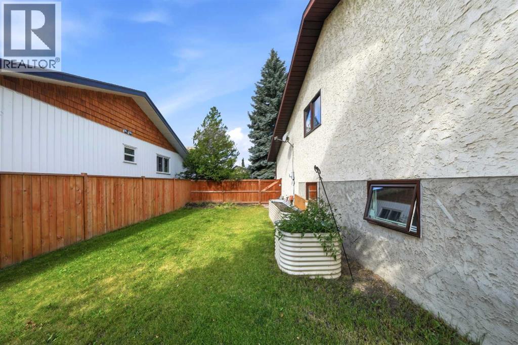 13 Spruce Drive - Image 31