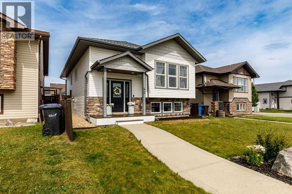 42 Hawthorne Way - 1