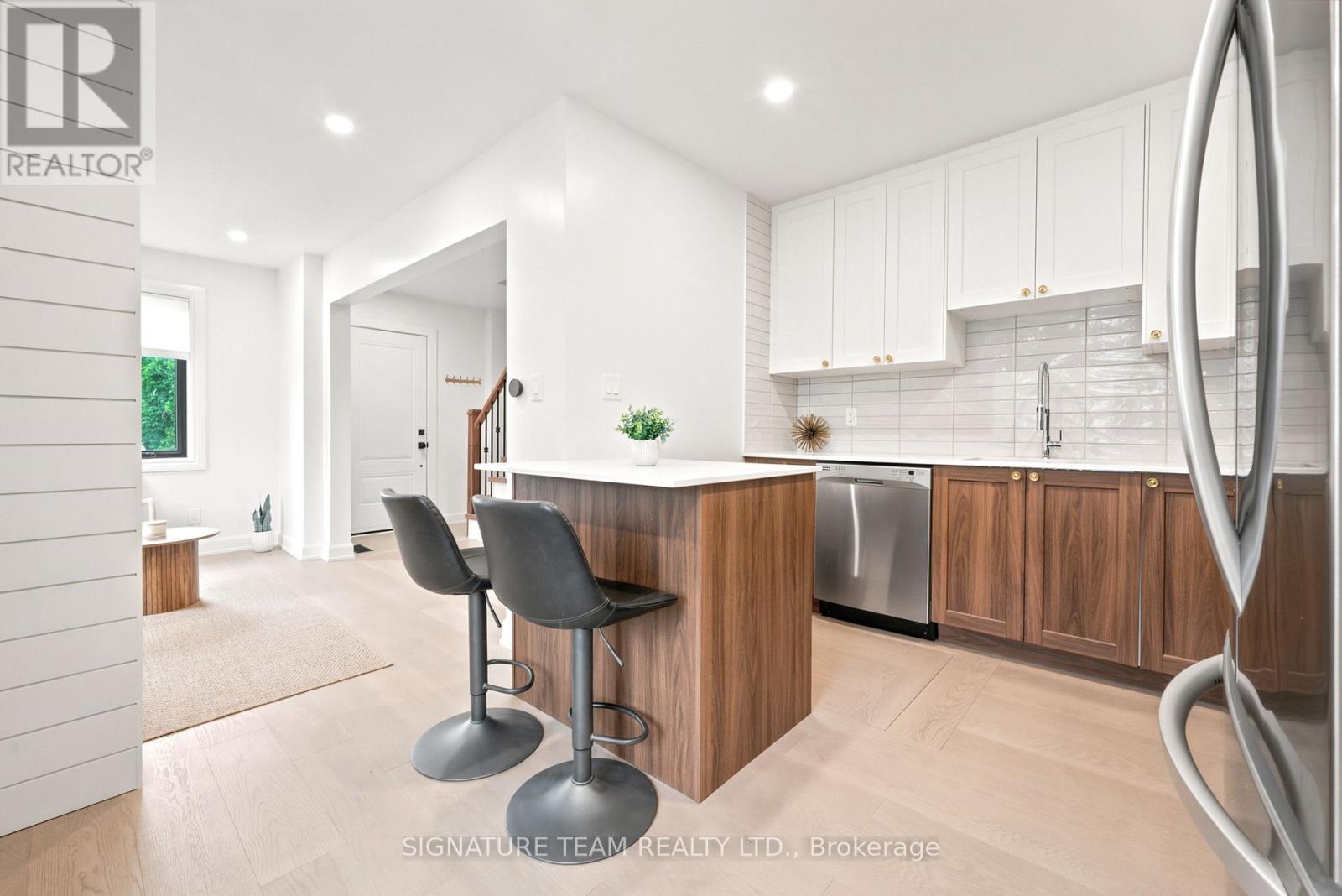 131 PATRICK AVENUE - 13