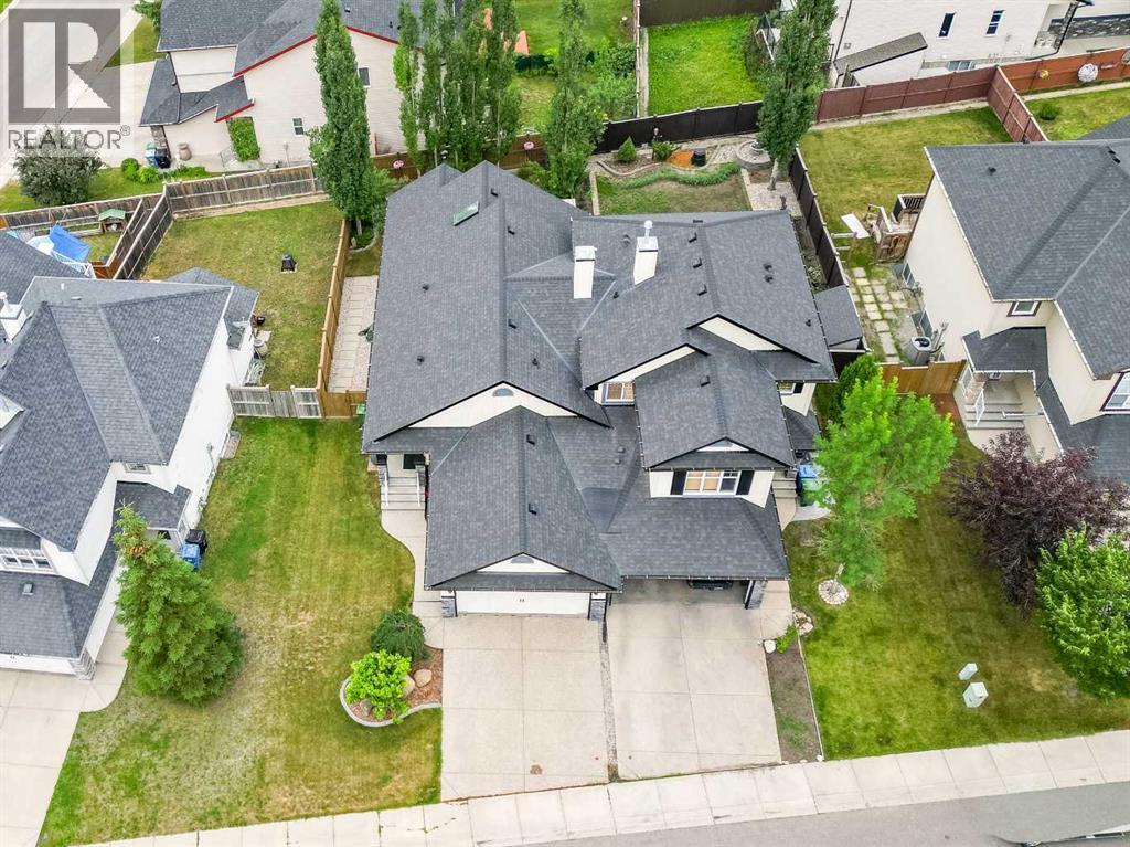 416 Silverado Range Heights SW - Image 37