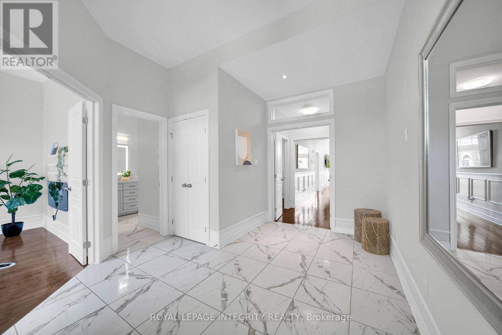 6 Bed, 4 Bath House for Sale in Ottawa – 240 TRAILGATE STREET, Ottawa – MLS# X13651360 - Image 6