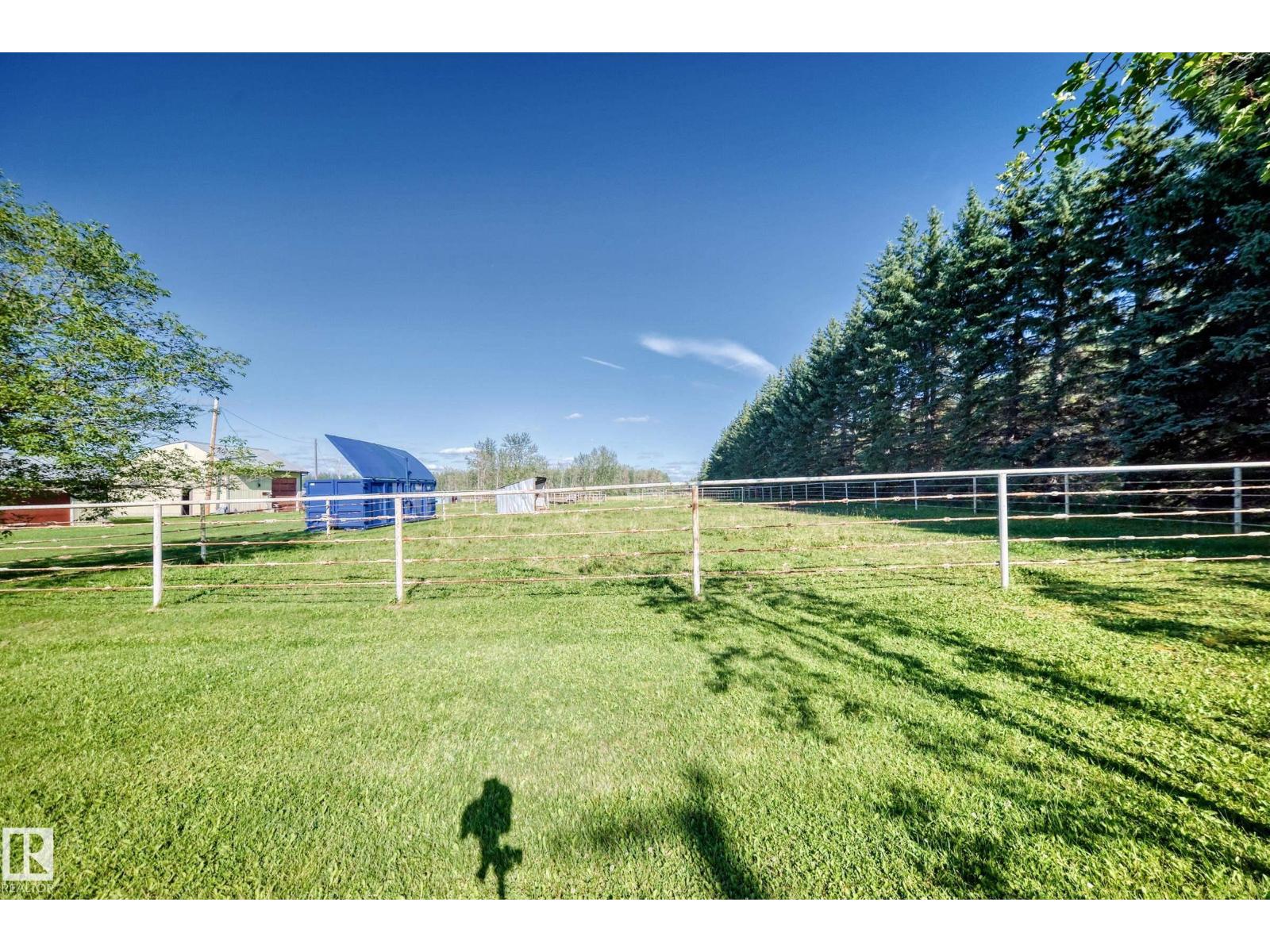 6528 TWP ROAD 492 - 53