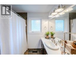 3pc Ensuite bath - 1507 Wharf Street, Summerland, BC V0H1Z9 Photo 18
