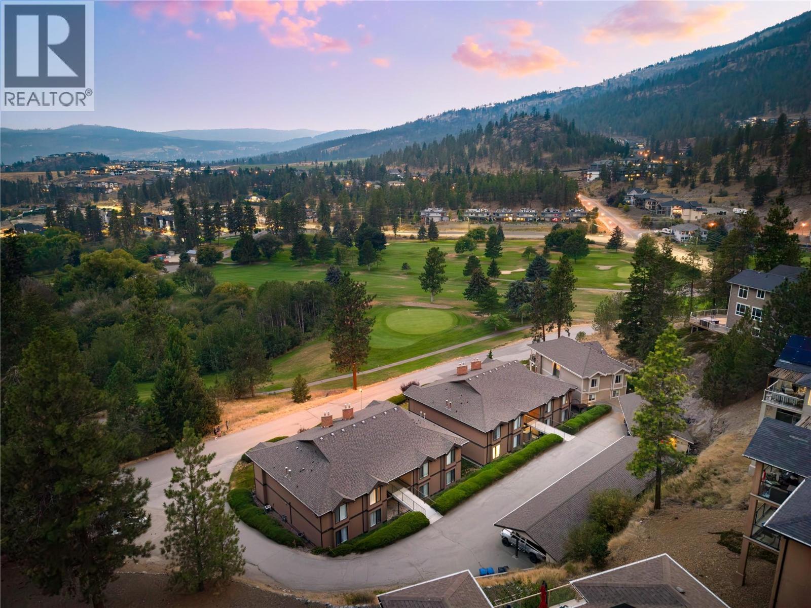  2226 Golf Course Drive, West Kelowna