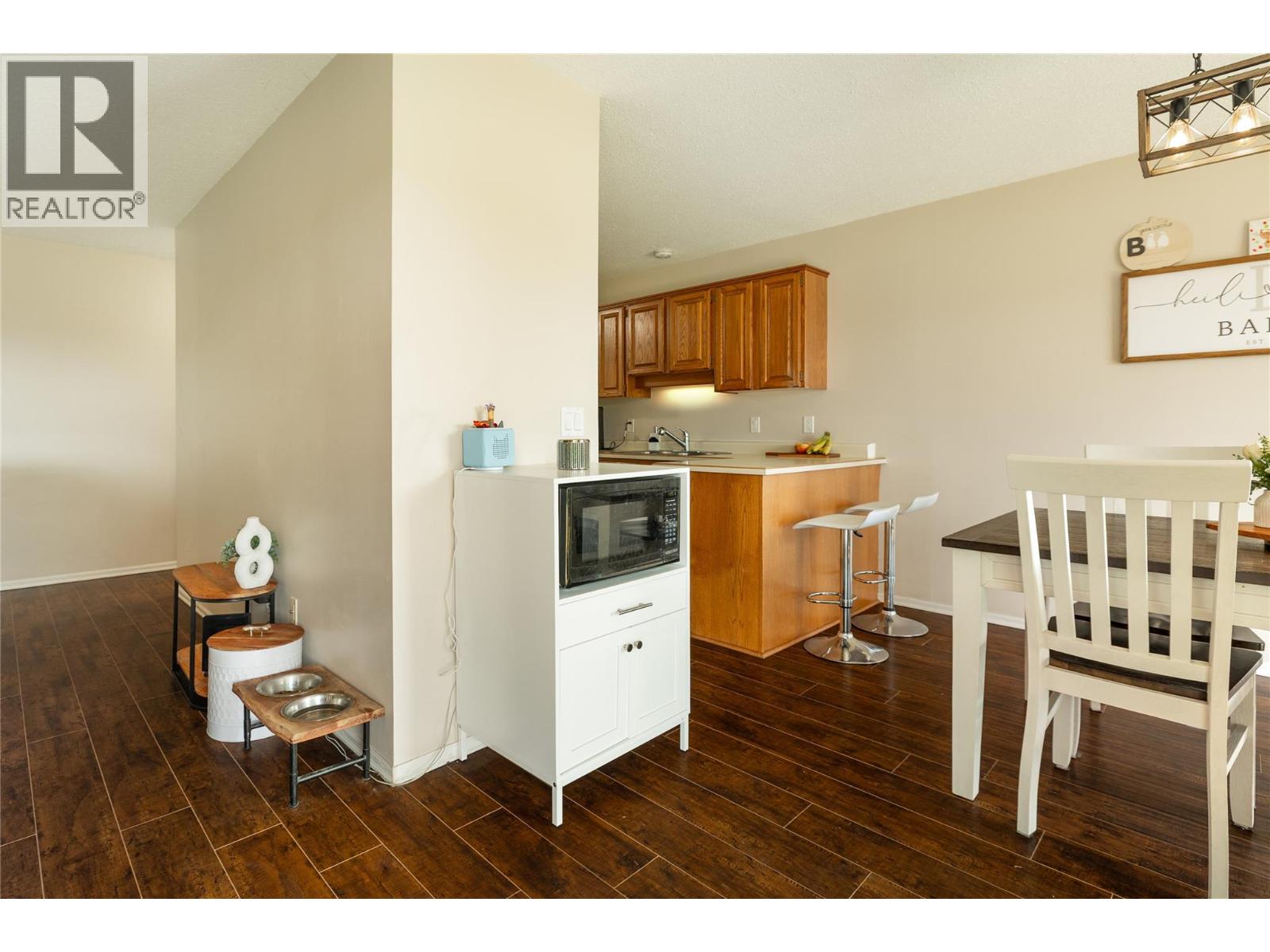  2226 Golf Course Drive, West Kelowna