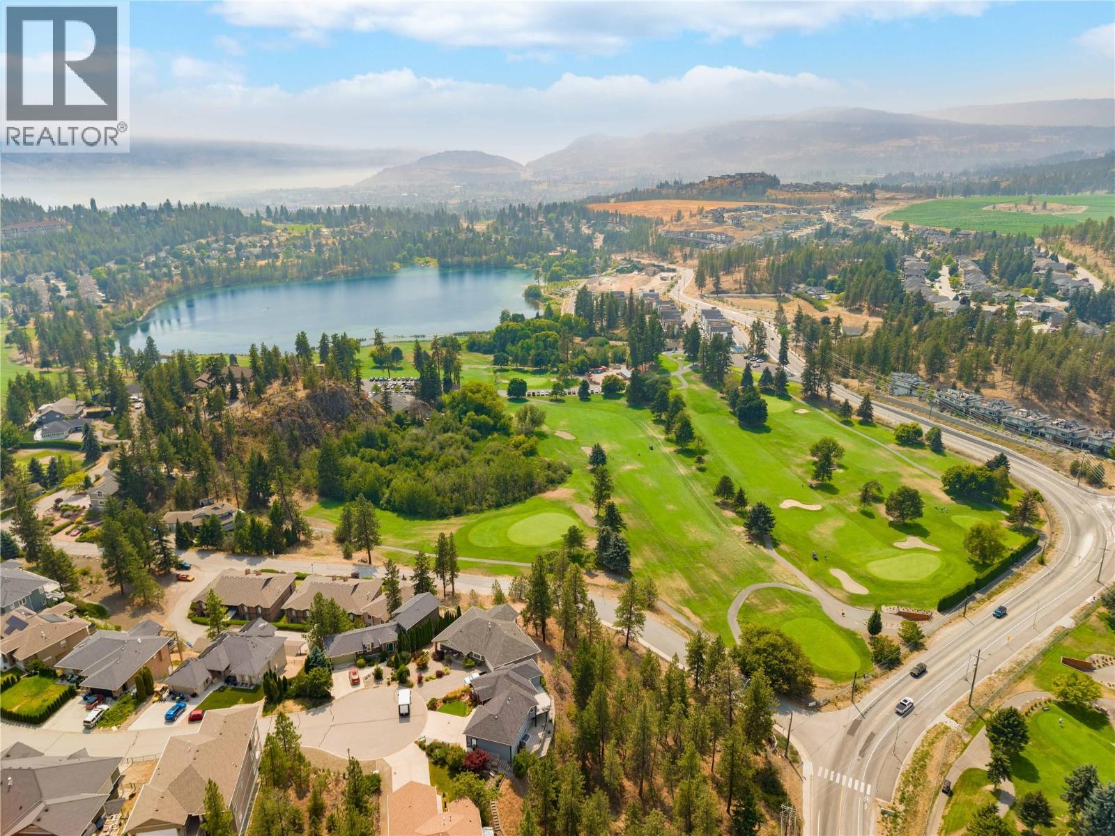  2226 Golf Course Drive, West Kelowna