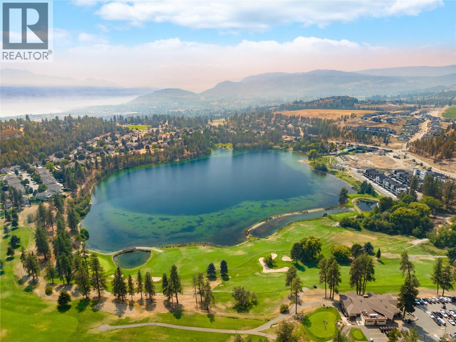  2226 Golf Course Drive, West Kelowna