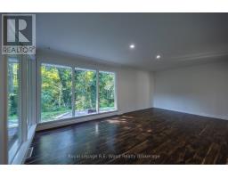 6 Highland Drive, Tillsonburg, ON N4G2E9 Photo 13