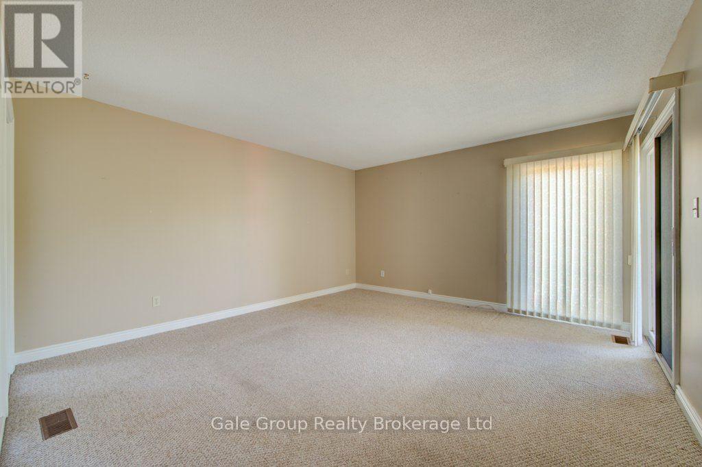 47 SERES DRIVE - 20