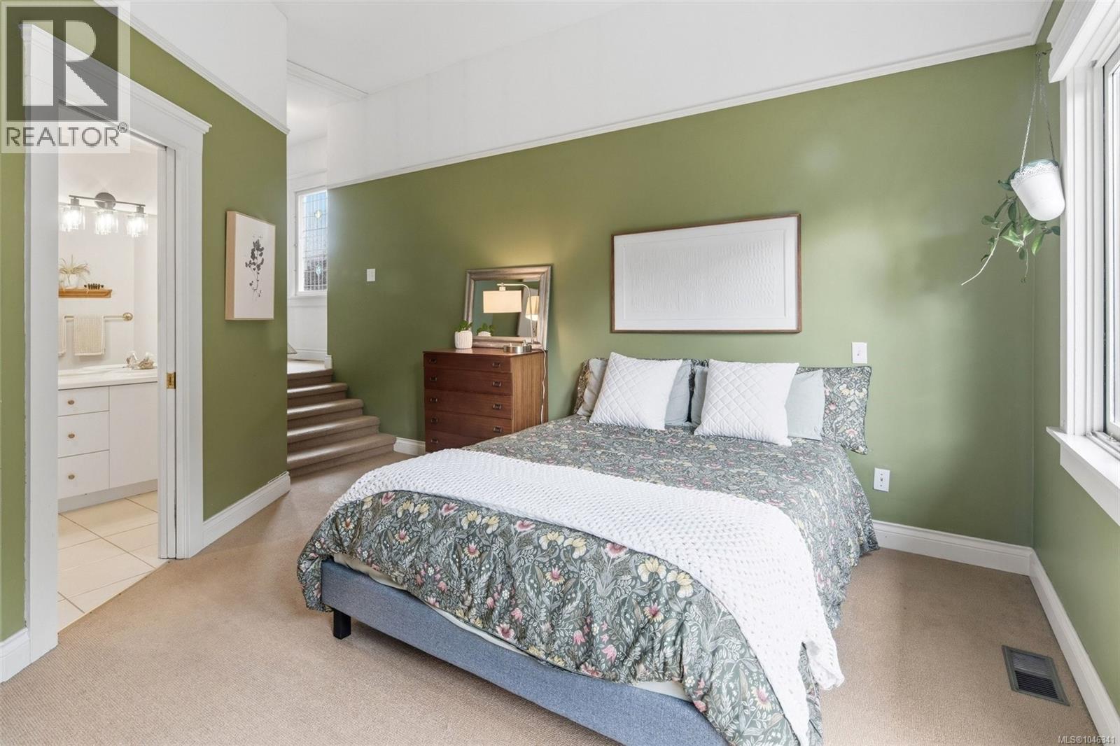  2353 Windsor Road, Oak Bay