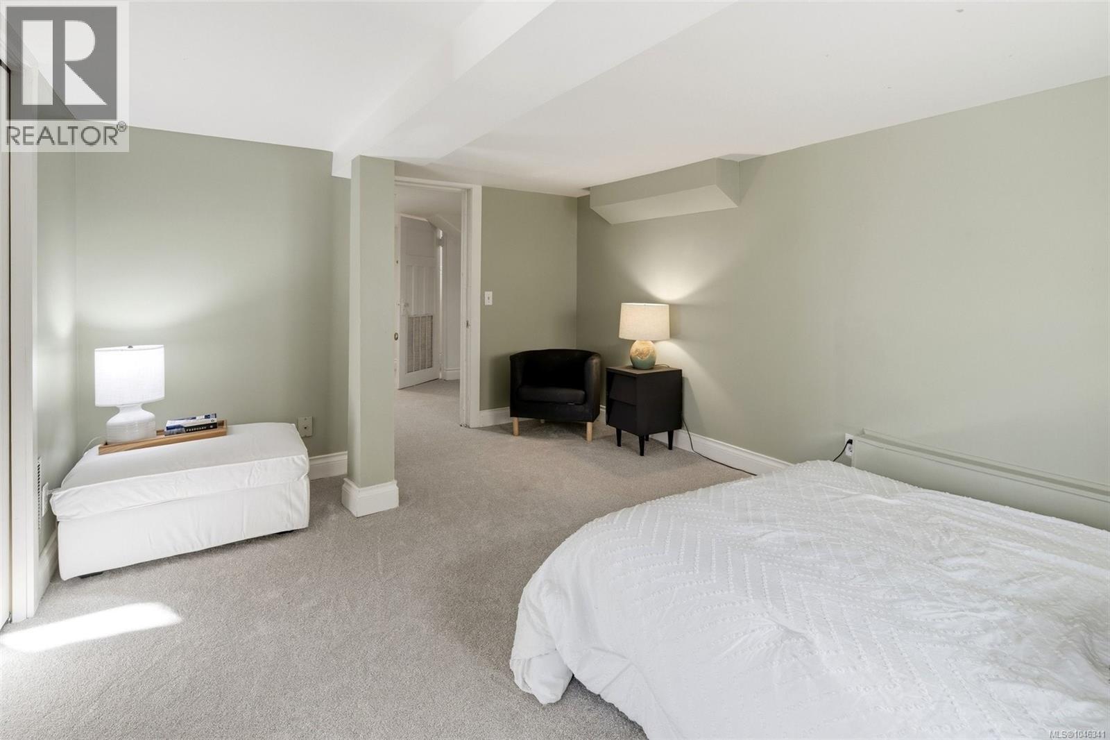2353 Windsor Rd - 43