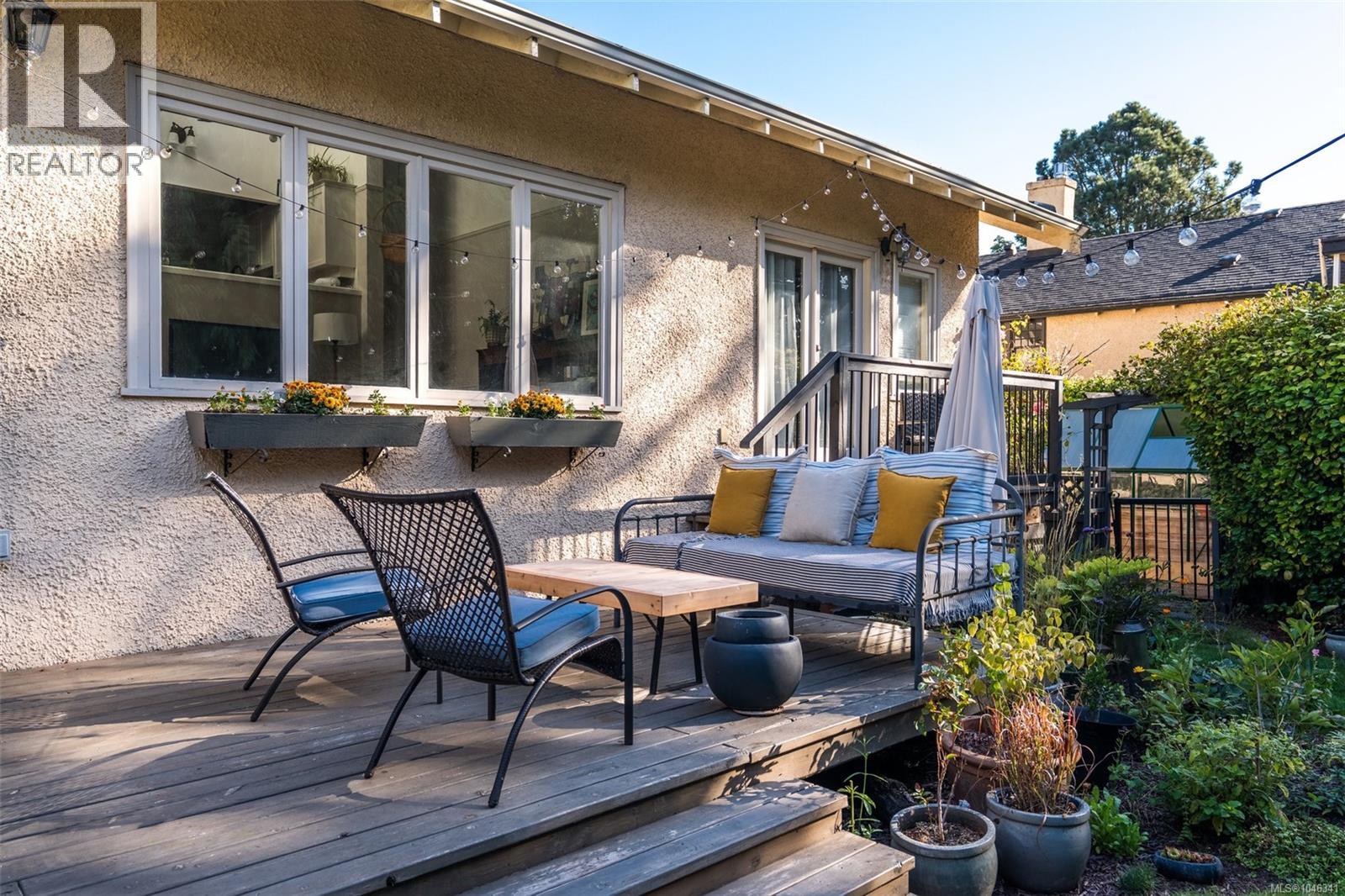  2353 Windsor Road, Oak Bay