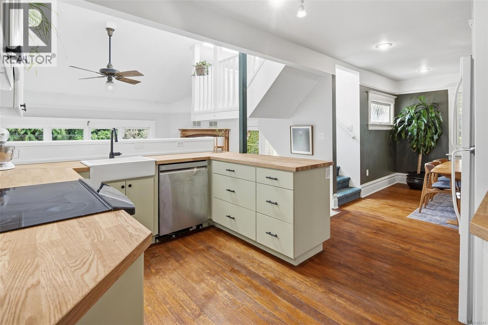  2353 Windsor Road, Oak Bay